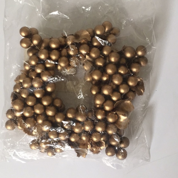 ENCHANTED HOLIDAY | 3” Candlerings - Picture 3 of 7